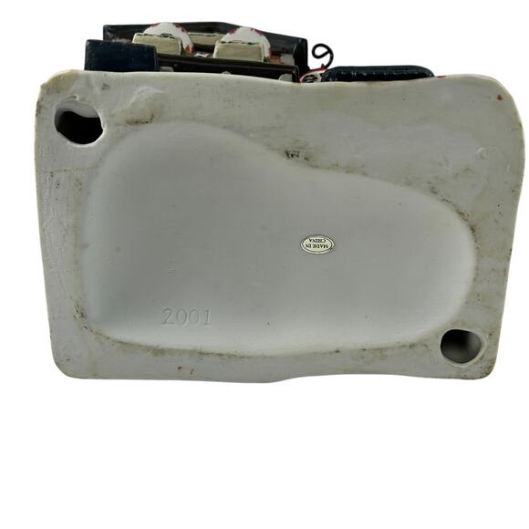 Holiday Time 2001 Mark’s Antiques Lighted Village House Christmas Decor - Picture 6 of 6